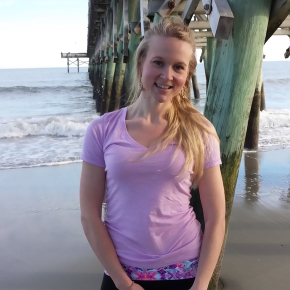 Meet your Posher, Alexis - Picture 5 of 6